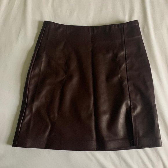 ASOS Faux Leather XS Brown / Burgundy Mini Skirt (Slit and Fleece Inside) - Picture 1 of 2